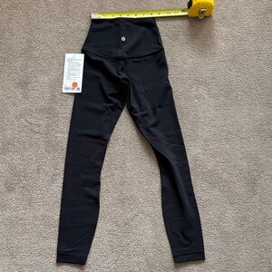 Lululemon athletica cropped black Leggings size 0